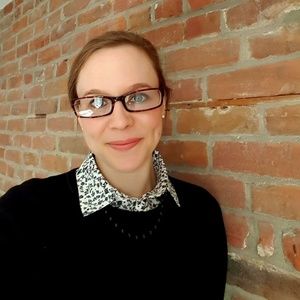 Meet your Posher, Lisa